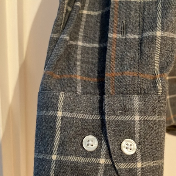 Mossimo Dutti, mens long sleeve button down casual shirt. Size Small. Grey - Picture 4 of 4